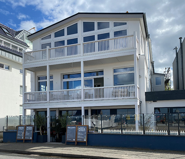 Aufstockung für ein Gästehaus an der Küste – Bild 1
